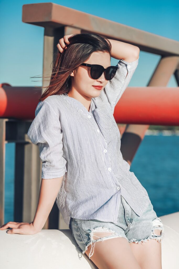 Gái Đẹp Mặc Áo Dài Xu Hướng Nhọc Nhằn Trong Xã Hội Hiện Đại